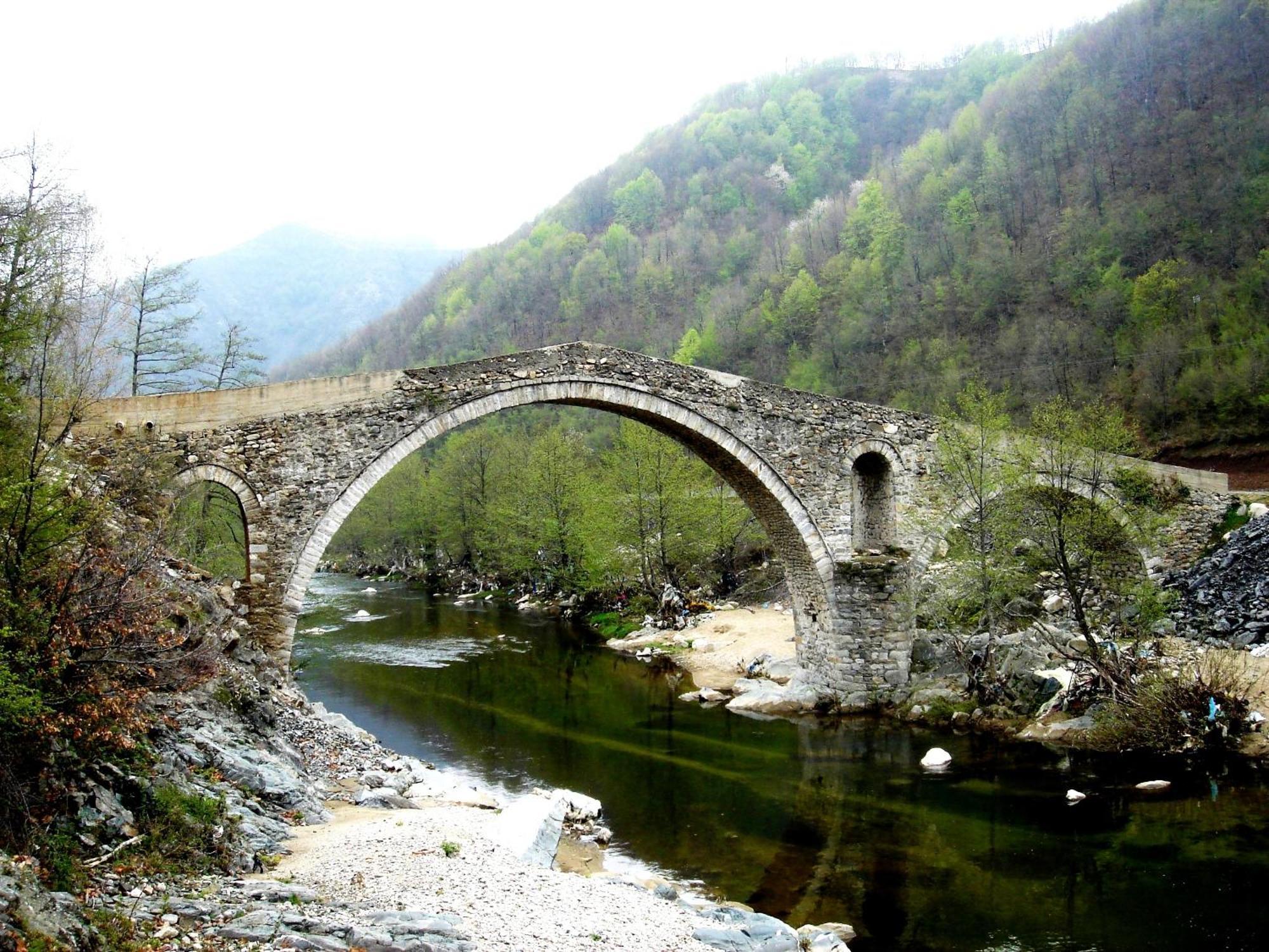To Archontiko Guesthouse Villa Stavroúpolis Dış mekan fotoğraf