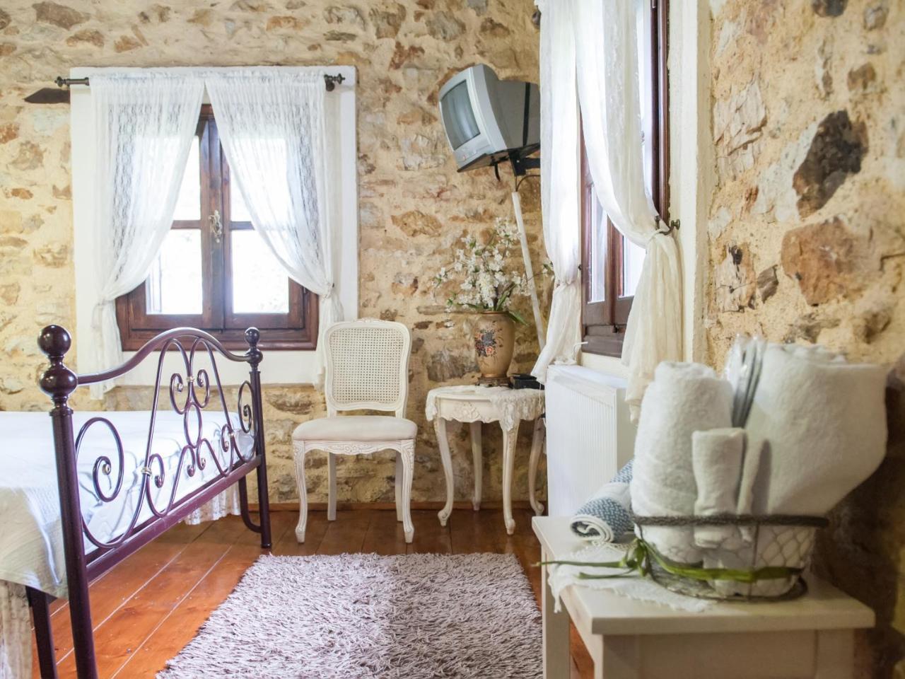 To Archontiko Guesthouse Villa Stavroúpolis Dış mekan fotoğraf