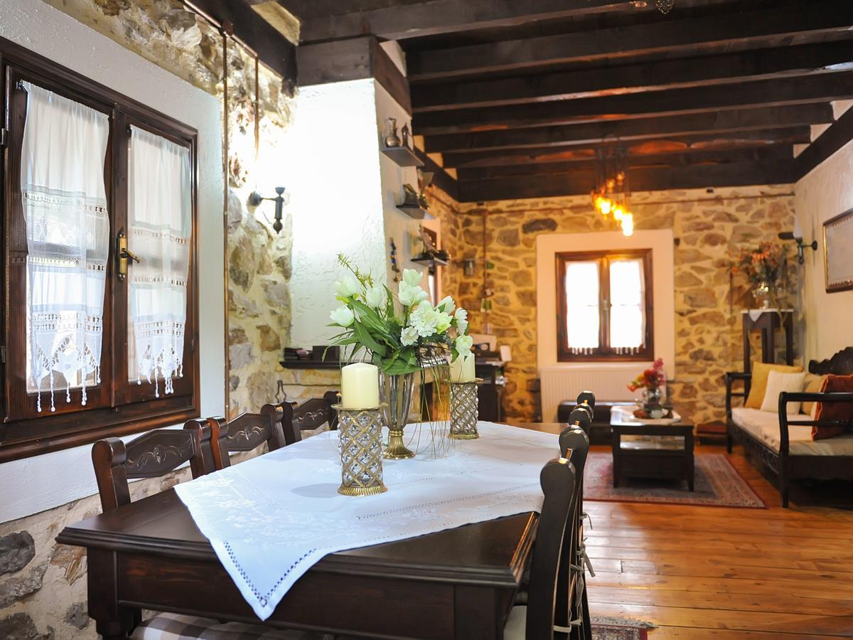 To Archontiko Guesthouse Villa Stavroúpolis Dış mekan fotoğraf