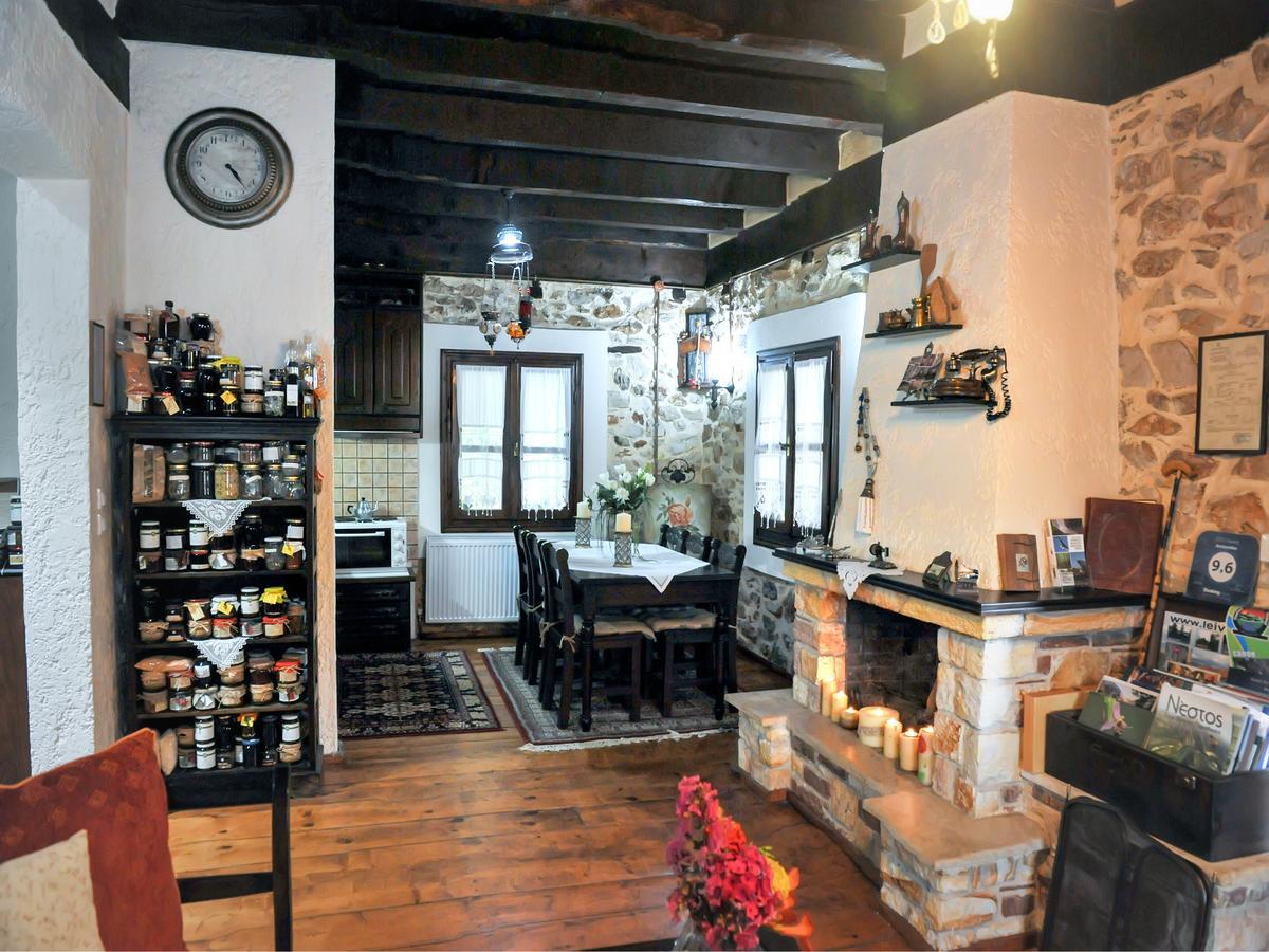 To Archontiko Guesthouse Villa Stavroúpolis Dış mekan fotoğraf