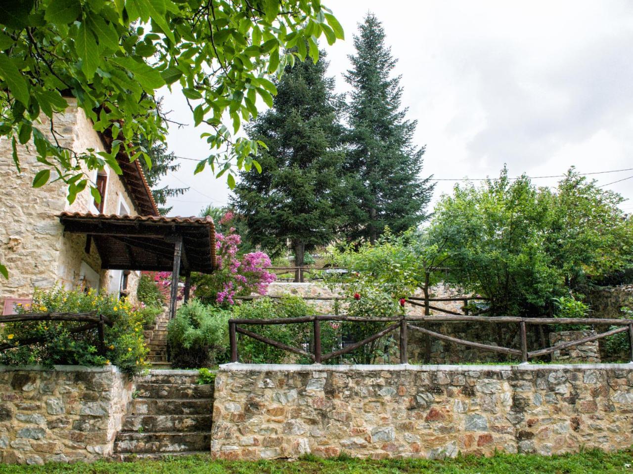 To Archontiko Guesthouse Villa Stavroúpolis Dış mekan fotoğraf